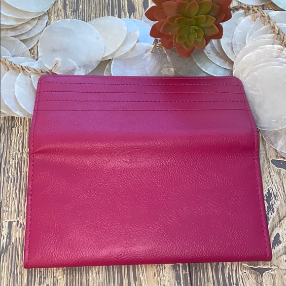 Gorgeous pink leather wallet, NWOT. - Picture 5 of 5